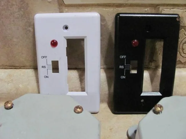 Plusieurs boîtes électrique a vendre thumbnail 3