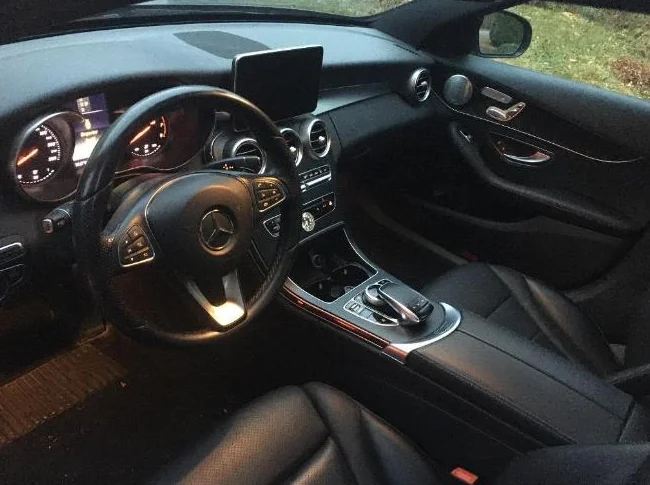 Mercedes C300 thumbnail 5