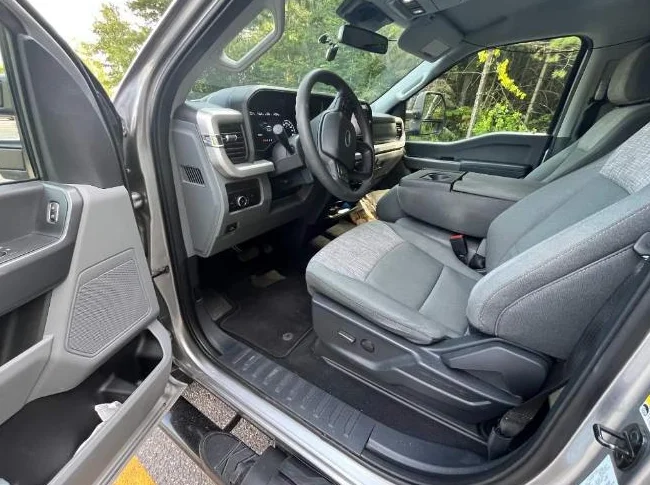 FORD 250 XLT 2023 thumbnail 5