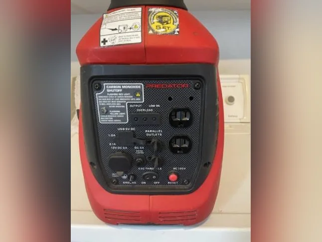 Génératrice SUPER SILENCIEUX de 1400 watts thumbnail 3