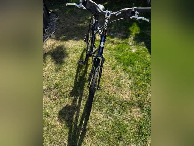 Bicyclette à vendre thumbnail 2