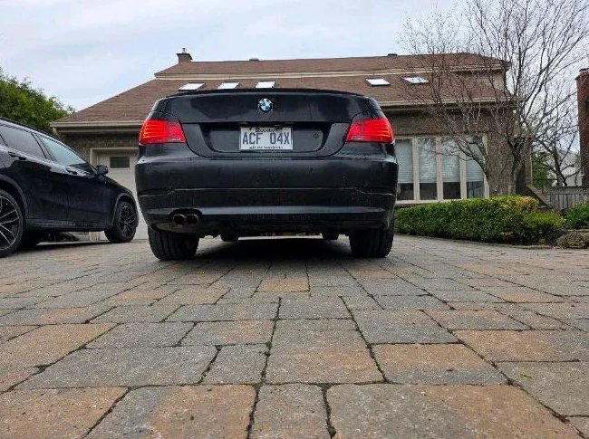 BMW 2010 528 Xi SEDAN thumbnail 4