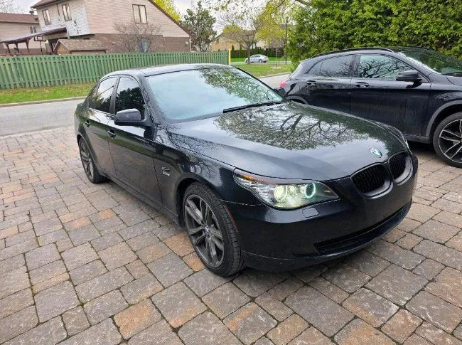 BMW 2010 528 Xi SEDAN thumbnail 7