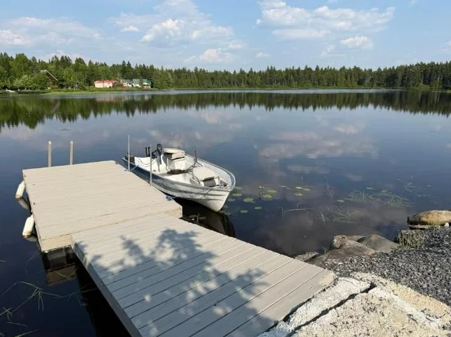 CHALET à vendre Clé en mains au bord de l'eau. thumbnail 9