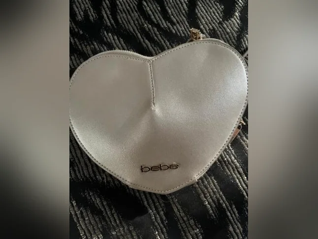 Saccoche BÉBÉ forme de cœur