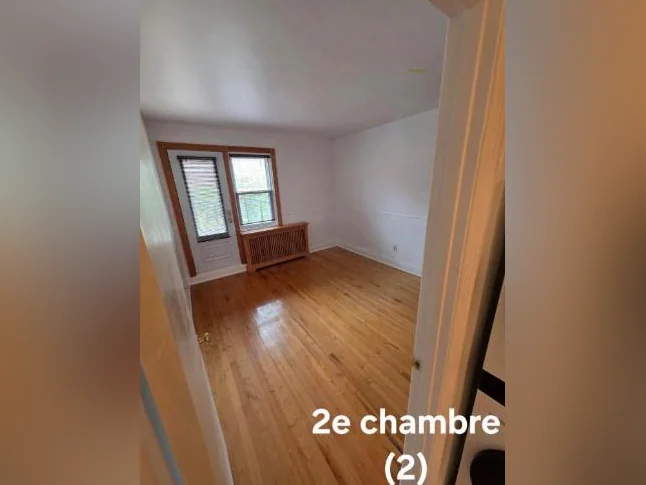 Haut de duplex 5 1/2 avec terrasse thumbnail 8