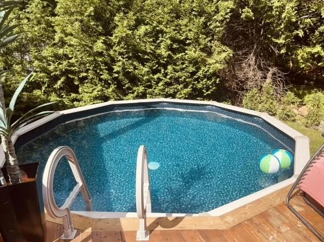 Chalet a louer Saint-Donat Lanaudière ( piscine ) spa thumbnail 4