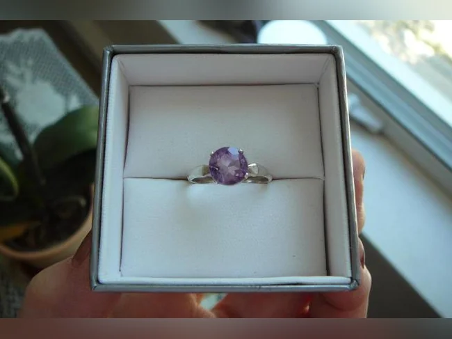 BAGUE en Argent 925. sertie d'une AMÉTHYSTE véritable ( 7.5 ) thumbnail 3