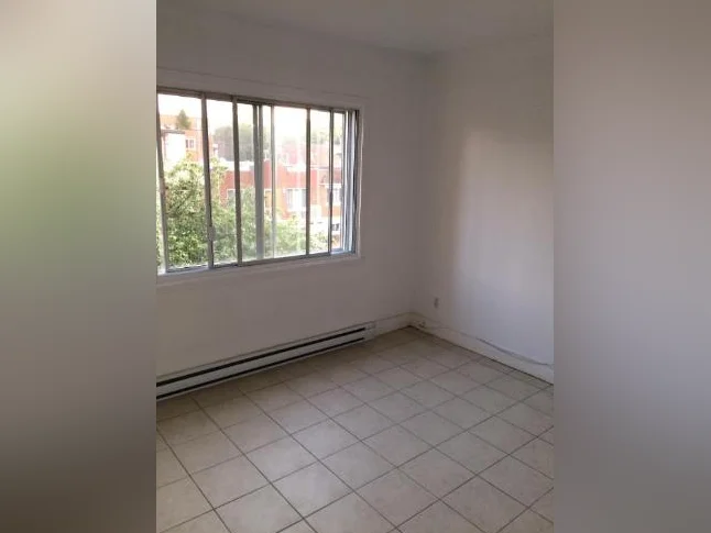 3 ½ Tétreaultville – Electros inclus - 1200$ thumbnail 3