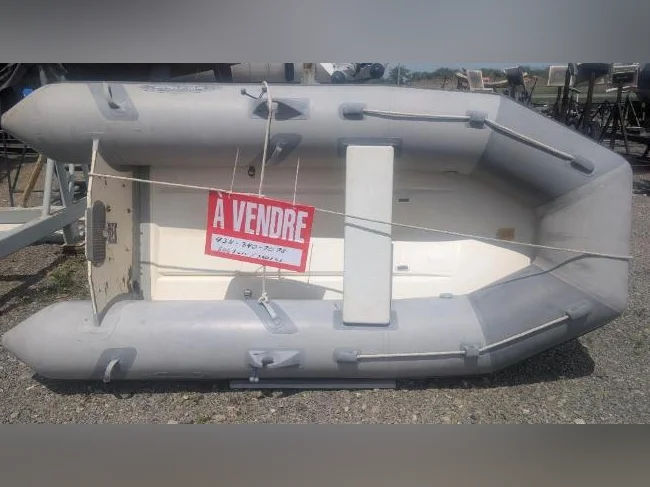 Annexe de bateau / Dinghy 10,2 pieds