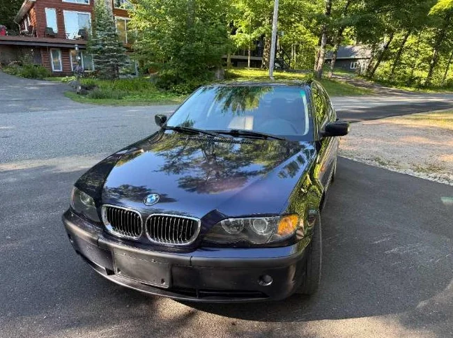 BMW 330Xi 2004