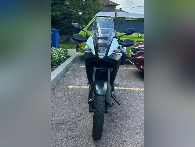 Honda Nx500 thumbnail 2