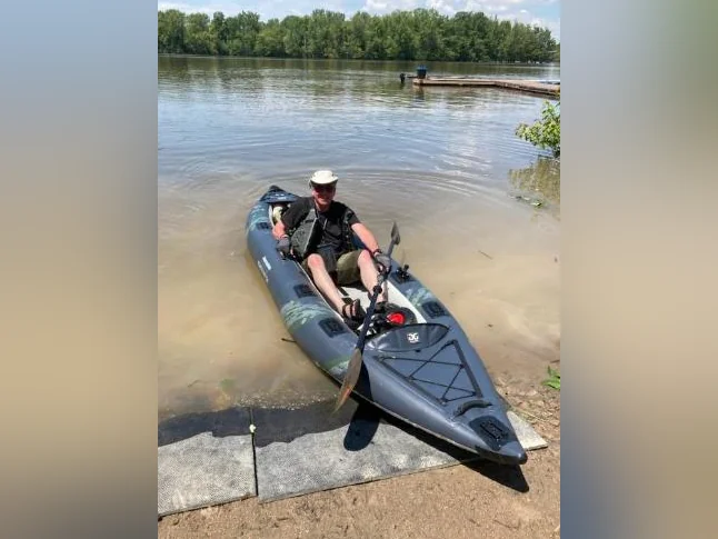 Kayak Blackfoot 130 thumbnail 5
