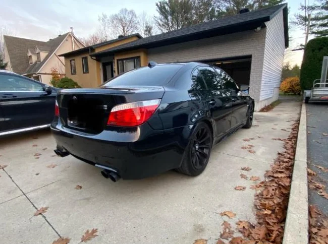 BMW E60 M5 thumbnail 5