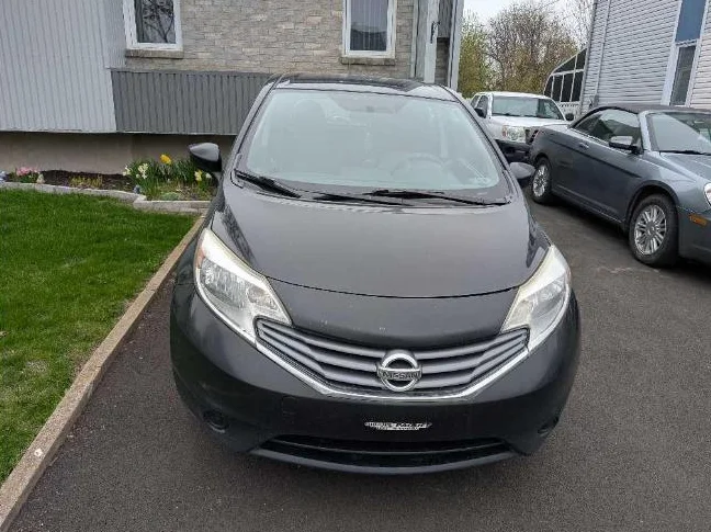 Nissan Versa Note thumbnail 7
