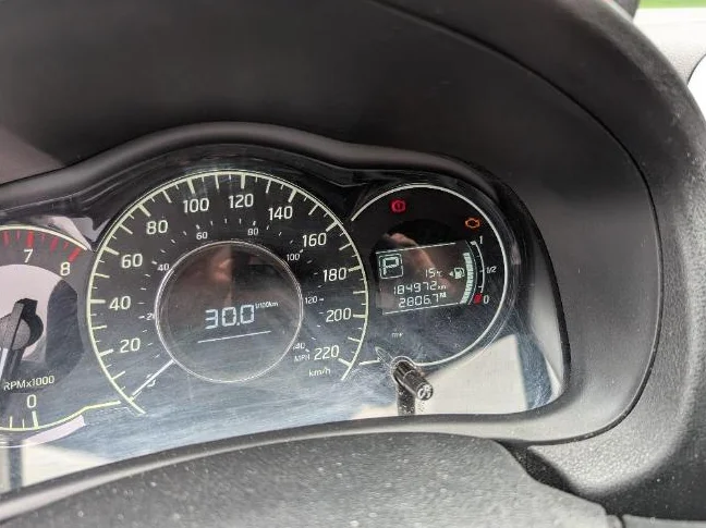 Nissan Versa Note thumbnail 8