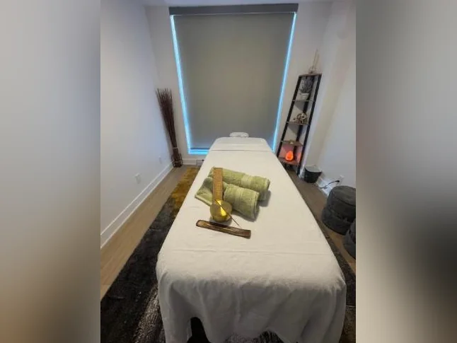 Abhyangah ayurvedic professional massage thumbnail 2