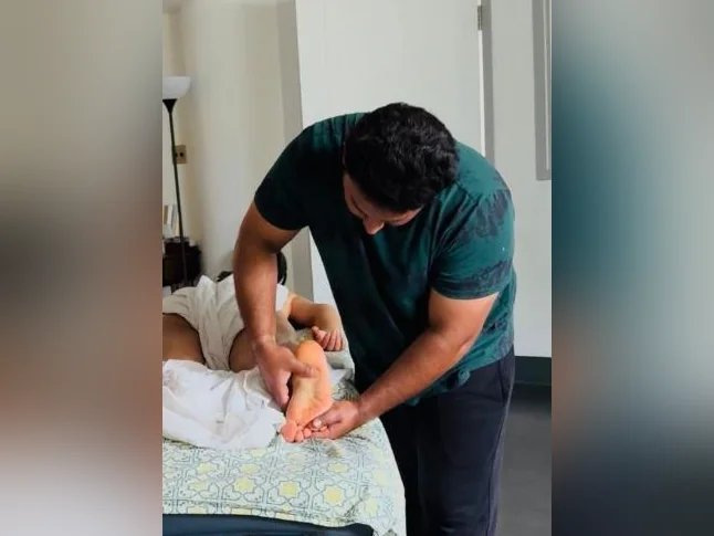 Abhyangah ayurvedic professional massage thumbnail 4