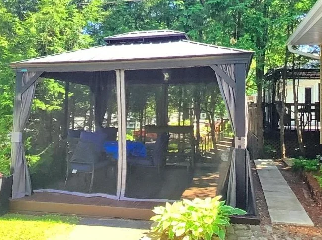 Chalet roulotte à vendre thumbnail 2