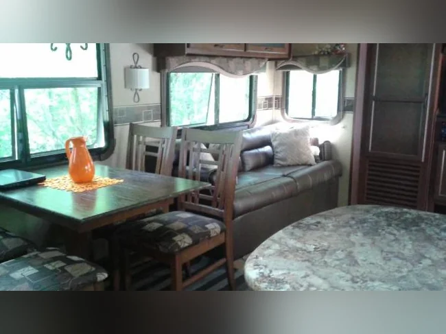 Roulotte Eagle Jayco 30', 2015 thumbnail 4
