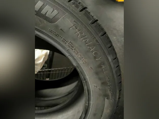 Michelin – Primacy P245/55 R19 thumbnail 6