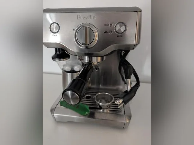 Machine à café BREVILLE