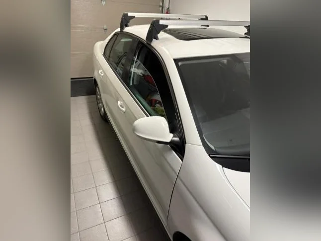 jetta 2.0T thumbnail 3