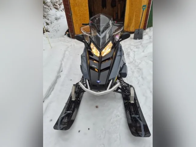 polaris voyageur 155 2023 1275 km comme neuf thumbnail 3