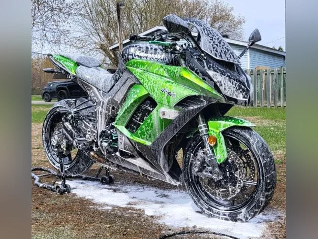 2013 Kawasaki Ninja 1000 thumbnail 2