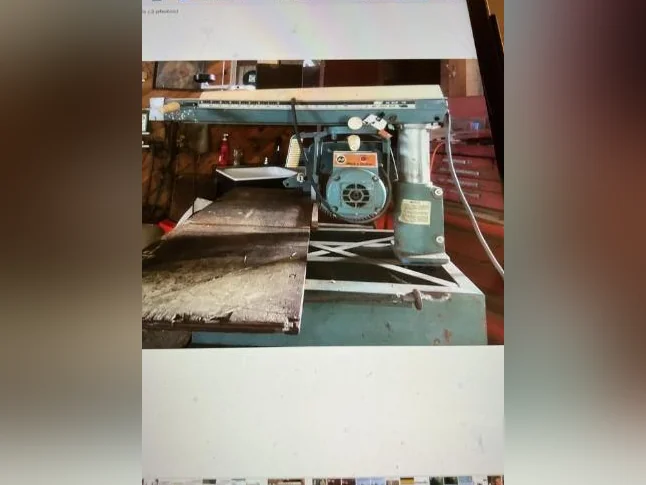 Scie radial black et Decker