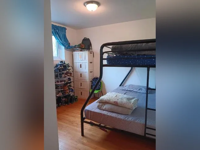 🏡Grand 5 1/2 à Longueuil – 3 chambres – Disponible 1er août 2026 – 1 600$ca - Rive-Sud Montréal thumbnail 8