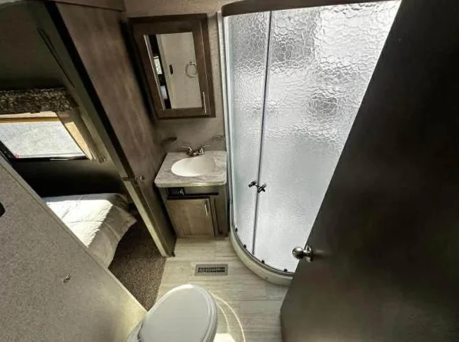 Roulotte fifth wheel 2020 thumbnail 9