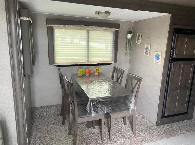 Roulotte fifth wheel 2020 thumbnail 7
