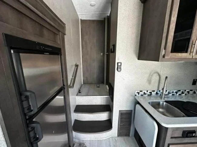 Roulotte fifth wheel 2020 thumbnail 8