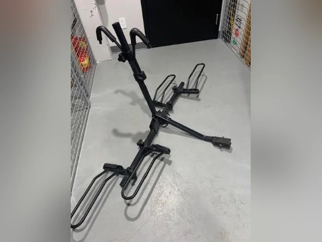 SUPPORT A VELO RETRACTABLE
