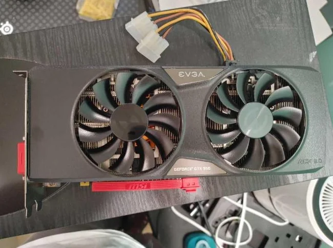 EVGA GeForce GTX 950 SSC GAMING ACX 2.0 video card graphique thumbnail 2