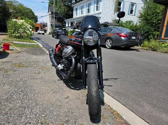Moto Guzzi V7 Stone Special Edition 2023 thumbnail 6