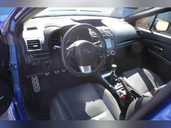 WRX 2017 sport-tech thumbnail 6