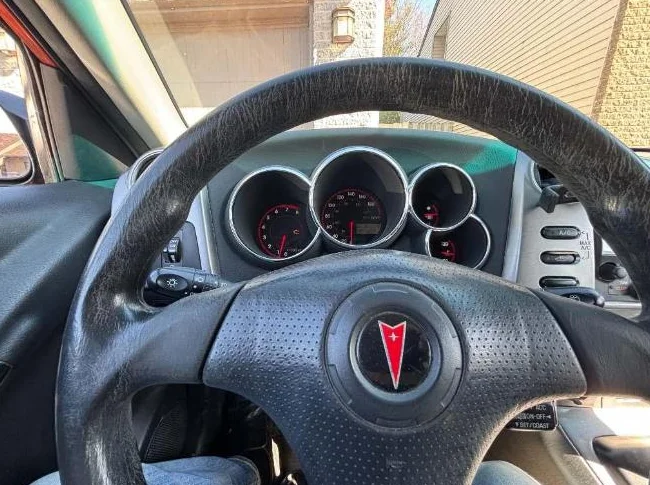 Pontiac Vibe 2004 thumbnail 4