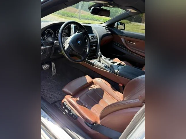 BMW 650i convertible thumbnail 4