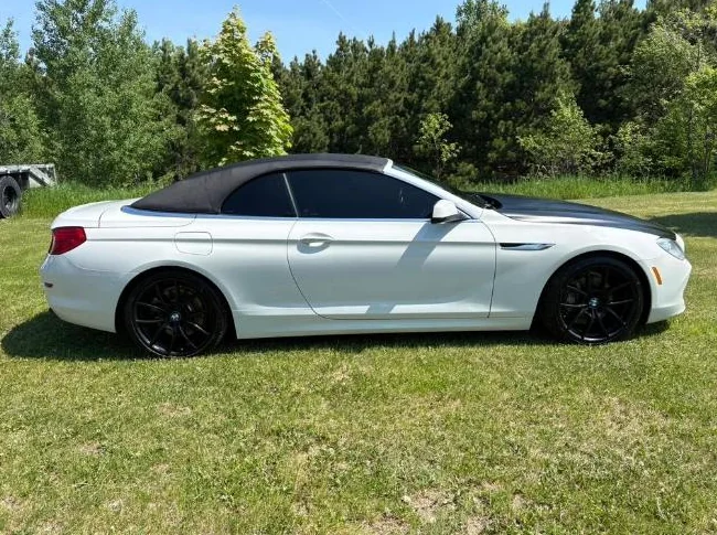 BMW 650i convertible thumbnail 2