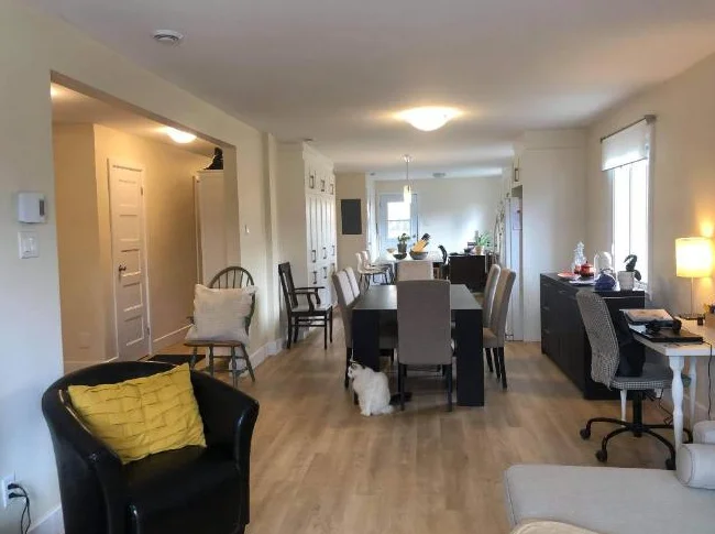 5 1/2 pcs très grand entièrement rénové Vieux Longueuil 5 electro. inclus thumbnail 2