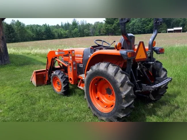 Tracteur Kubota L3130 thumbnail 2