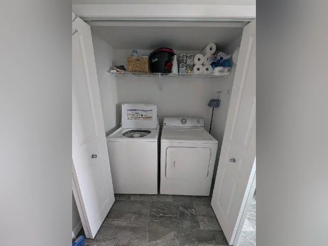 Appartement - GRAND 3 1/2 de 940 pi2 à Sainte-Foy thumbnail 8