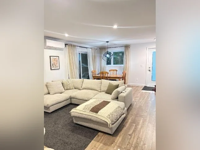 Appartement 4 1/2 + à louer thumbnail 3
