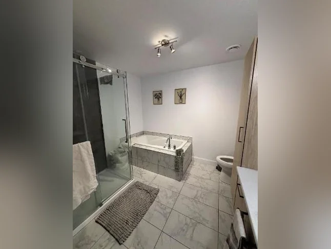 Appartement 4 1/2 + à louer thumbnail 6