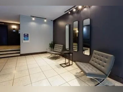 Cession de bail – 3½ rénové à Côte-des-Neiges / Queen Mary – coût effectif 1 500$/mois thumbnail 4