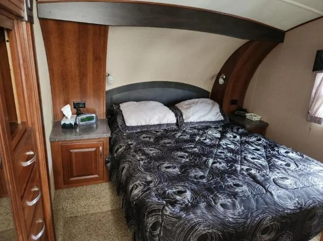 2013 Fifth Wheel , Forest River , Wilcat 272 RLX thumbnail 7