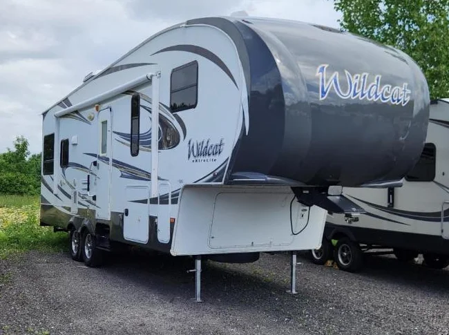 2013 Fifth Wheel , Forest River , Wilcat 272 RLX thumbnail 2