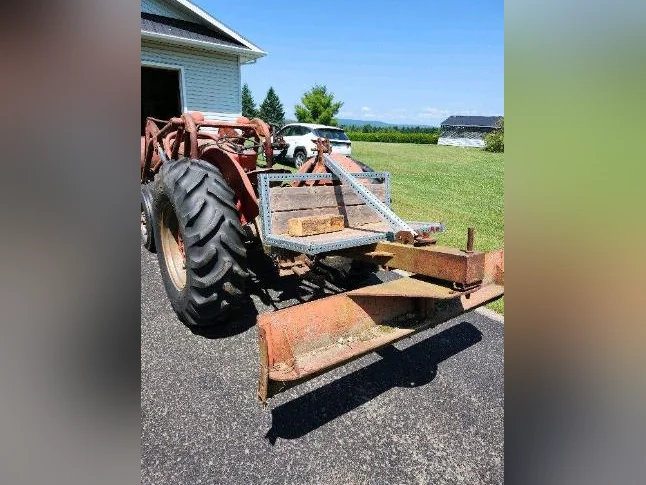 tracteur thumbnail 2